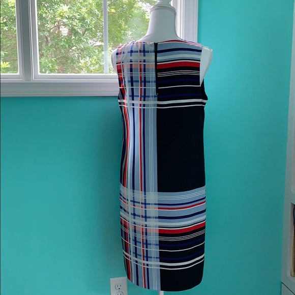 Vince Camuto shift Dress - Picture 2 of 3